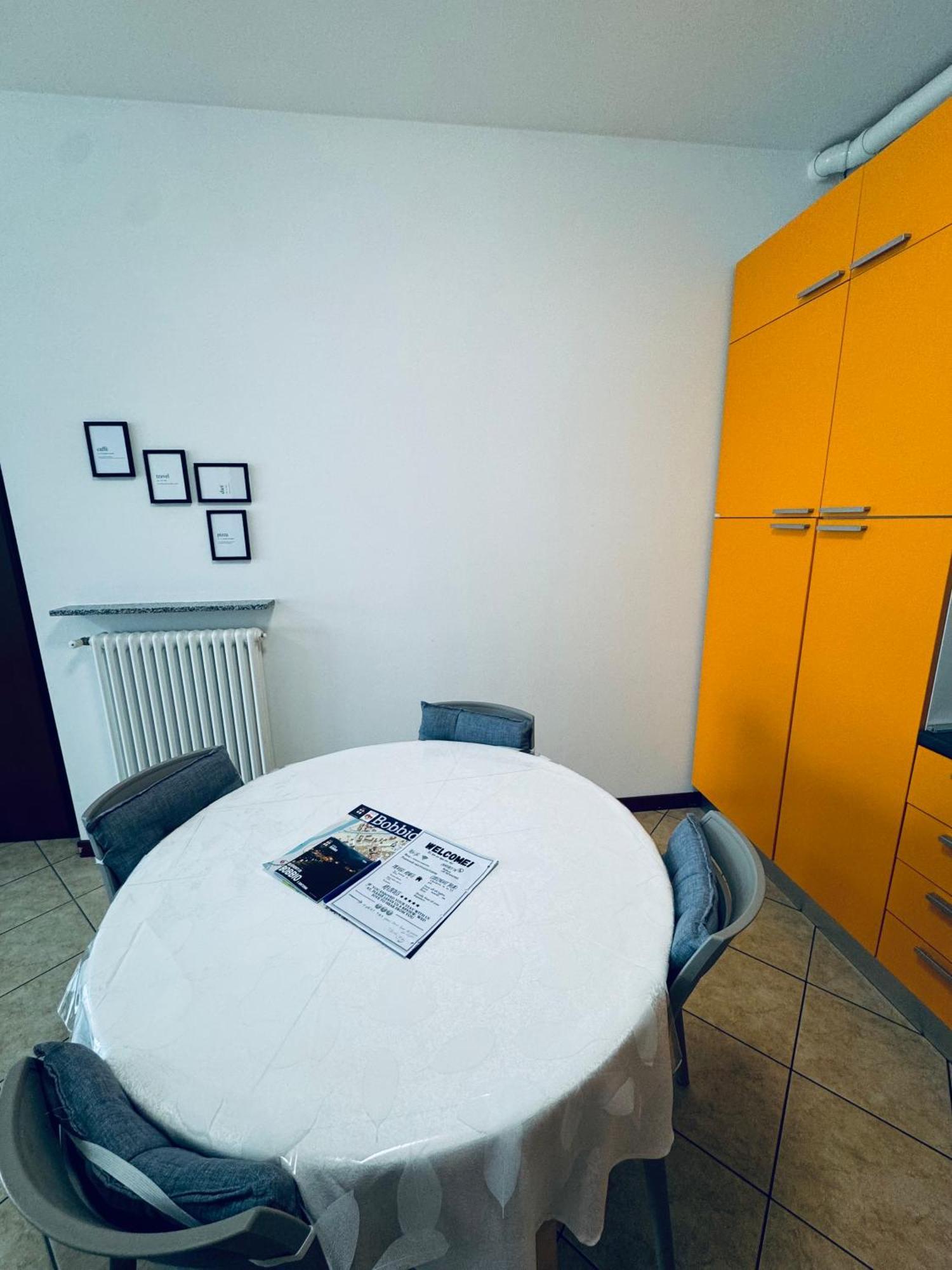 Bellavista Bobbio Apartment Luaran gambar